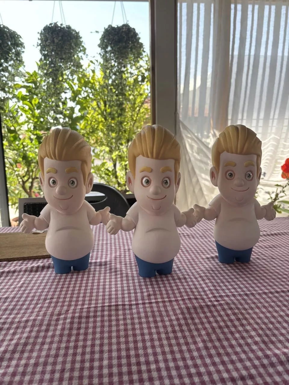 SLA-printed and hand-painted game mascot